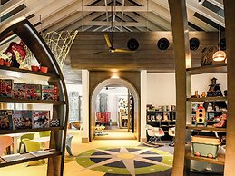 InterContinental Maldives Maamunagau Resort by IHG