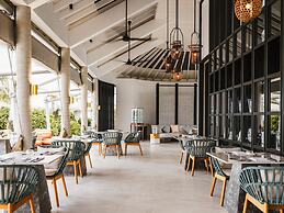 InterContinental Maldives Maamunagau Resort by IHG