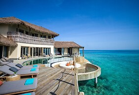 InterContinental Maldives Maamunagau Resort by IHG