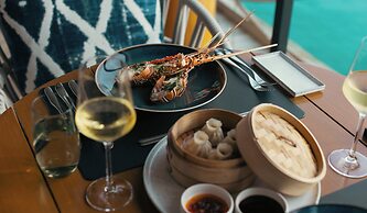 InterContinental Maldives Maamunagau Resort by IHG