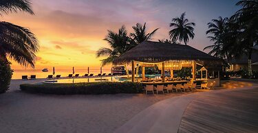 InterContinental Maldives Maamunagau Resort by IHG