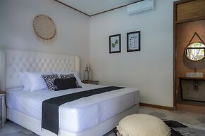 Interconnection Hostel