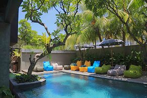 Interconnection Hostel