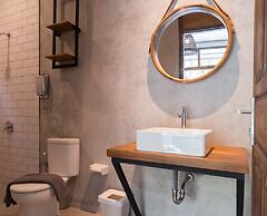 Interconnection Hostel