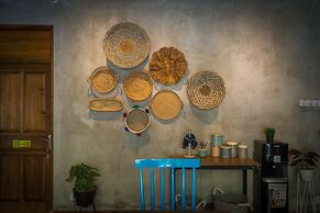 Interconnection Hostel