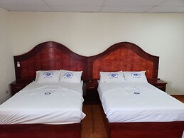 Hotel Real Costa Inn