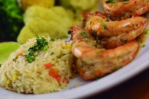 Hotel Real Costa Inn