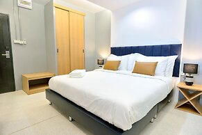 Castle Black Bangkok - Hostel