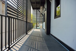 Castle Black Bangkok - Hostel