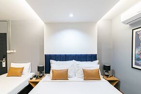 Castle Black Bangkok - Hostel