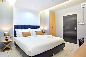 Castle Black Bangkok - Hostel