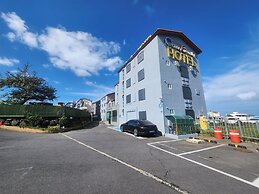 Ocean Family HOTEL