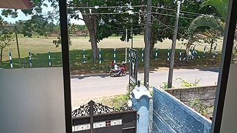 This Is It Airport Hotel and Restaurant