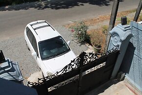 This Is It Airport Hotel and Restaurant