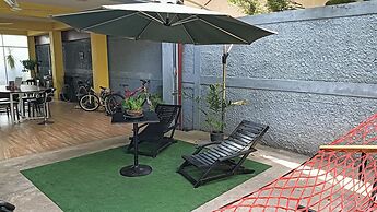 This Is It Airport Hotel and Restaurant