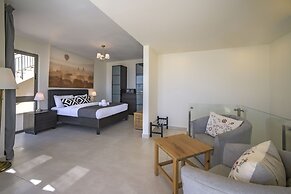 Tala Bay Residence - Families Only