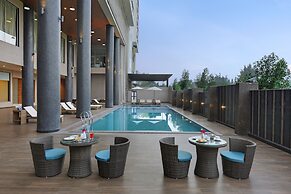 The Maruti Nandan Grand