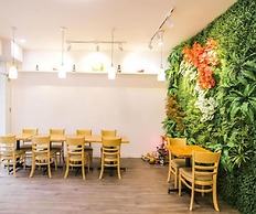 Himalaya Phoenix Apartment & Hotel