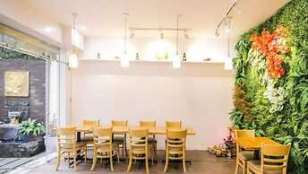 Himalaya Phoenix Apartment & Hotel