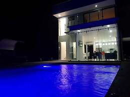 House of Views