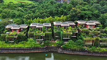 Grape County Resort