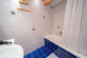 YalaRent Argaman 2BR & Balcony APT - Families only