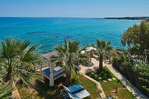 Paradisso Beach Villas