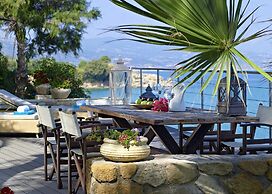 Paradisso Beach Villas