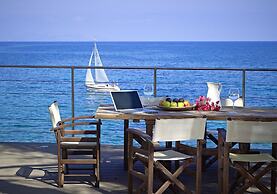 Paradisso Beach Villas