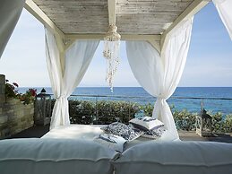 Paradisso Beach Villas