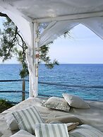 Paradisso Beach Villas