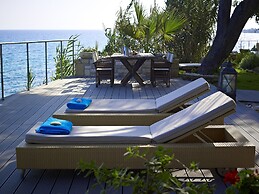 Paradisso Beach Villas