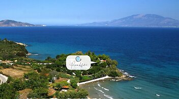 Paradisso Beach Villas