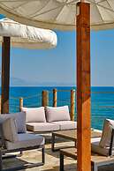 Paradisso Beach Villas