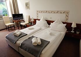 Hotel Zur Burg Sternberg