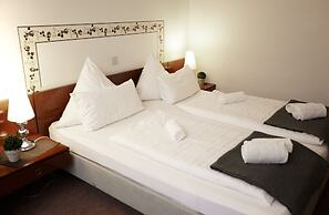 Hotel Zur Burg Sternberg