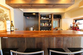 Koru Takanawa Gateway Hostel Cafe&Bar