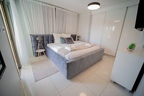 YalaRent Oasis Garden with private pool