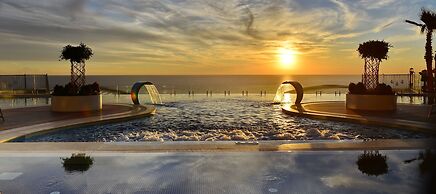 Elite Luxury Suite & Spa