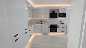 Elite Luxury Suite & Spa