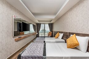 Elite Luxury Suite & Spa