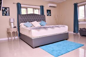 Executive Arcadia Luxury Guest Apartment