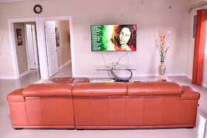 Executive Arcadia Luxury Guest Apartment