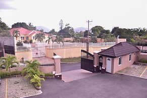 Executive Arcadia Luxury Guest Apartment