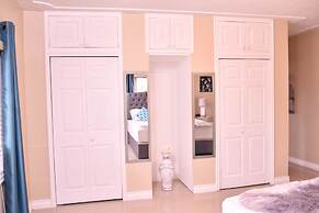 Executive Arcadia Luxury Guest Apartment