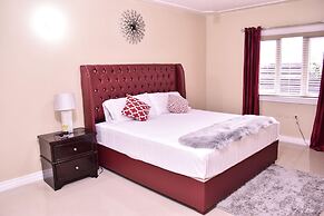 Executive Arcadia Luxury Guest Apartment