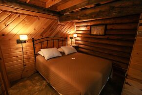 Judith Mountain Lodge