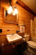 Judith Mountain Lodge