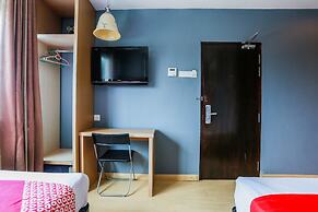 OYO 90894 Hotel Smc I-city