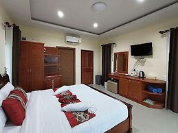 Sunrise Beach Koh Yao Resort